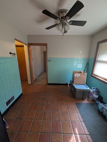 7759 S Indiana Avenue, Chicago, IL 60619