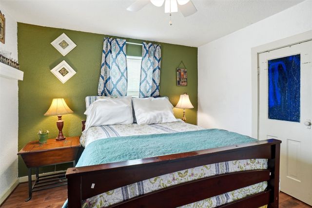 904 S Perrin Street, Decatur, TX 76234