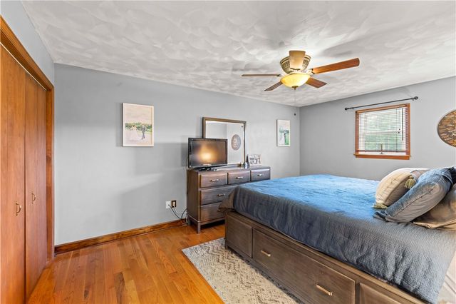 371 Annuity Dr, South Franklin, PA 15301