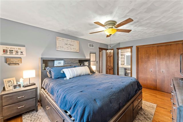 371 Annuity Dr, South Franklin, PA 15301