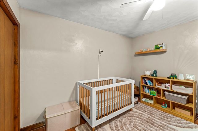 371 Annuity Dr, South Franklin, PA 15301