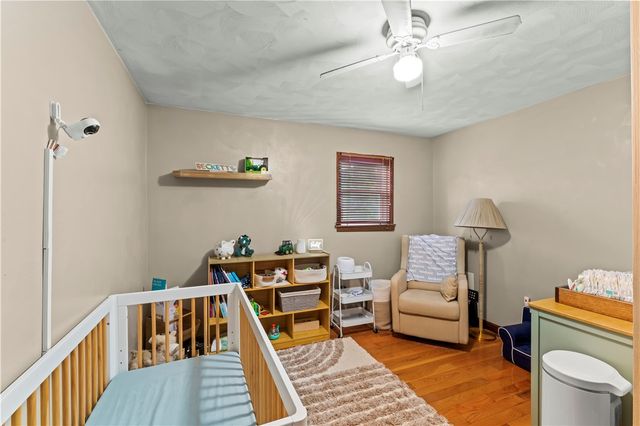 371 Annuity Dr, South Franklin, PA 15301
