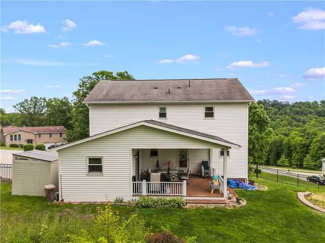 371 Annuity Dr, South Franklin, PA 15301
