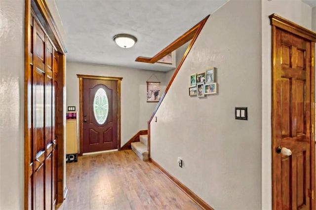 371 Annuity Dr, South Franklin, PA 15301