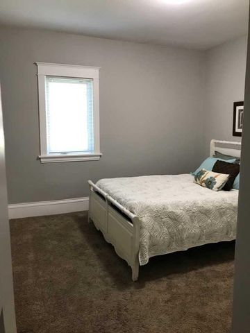 1701 Lowry Avenue NE, Minneapolis, MN 55418