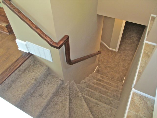 1701 Lowry Avenue NE, Minneapolis, MN 55418