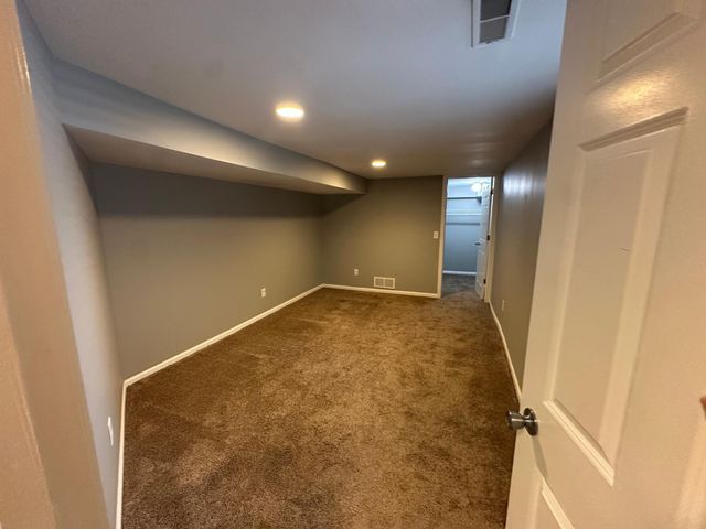 1701 Lowry Avenue NE, Minneapolis, MN 55418