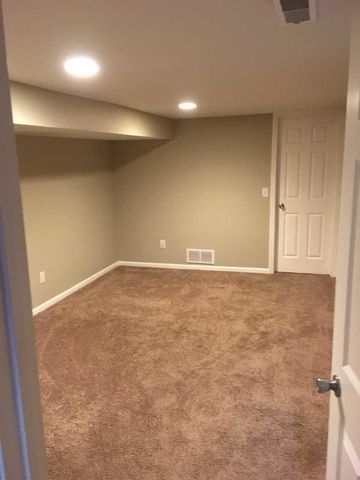 1701 Lowry Avenue NE, Minneapolis, MN 55418