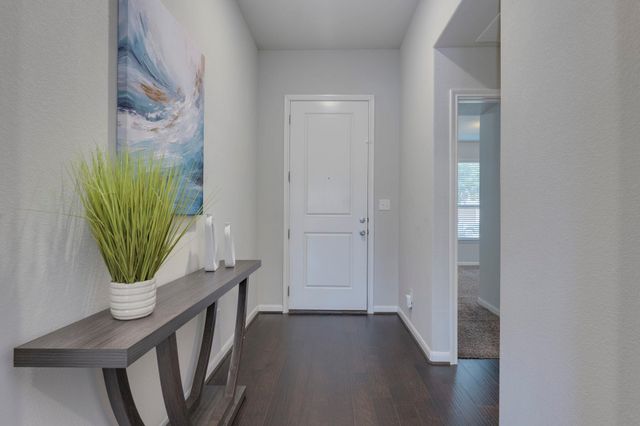 5861 Casstello DR, Round Rock, TX 78665