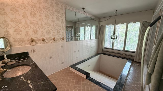 229 Pawnee Drive, West Lafayette, IN 47906