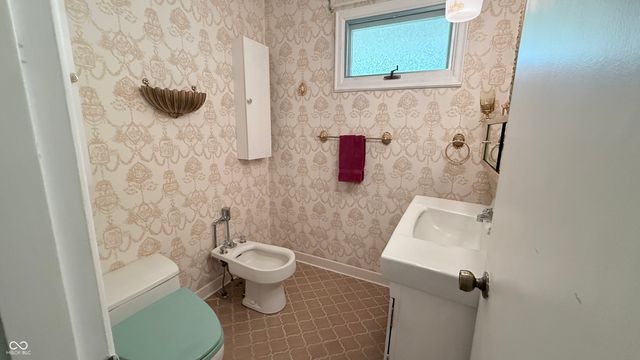 229 Pawnee Drive, West Lafayette, IN 47906