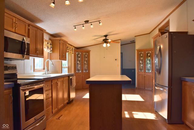 7495 Meadowview Lane, Martinsville, IN 46151