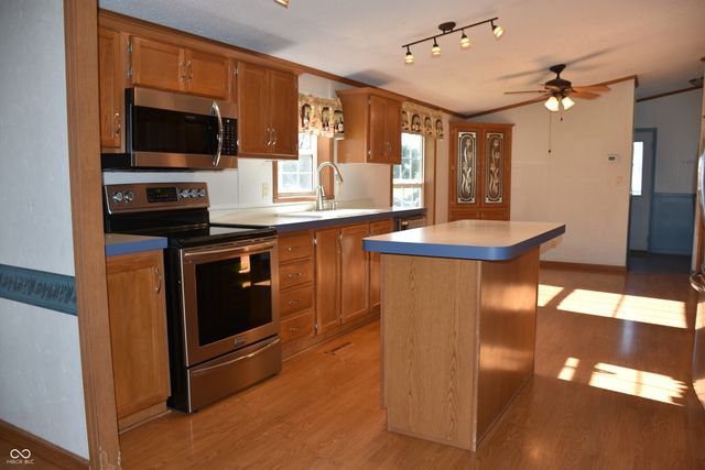 7495 Meadowview Lane, Martinsville, IN 46151