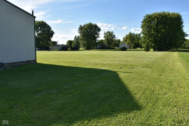 7495 Meadowview Lane, Martinsville, IN 46151
