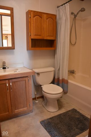 7495 Meadowview Lane, Martinsville, IN 46151