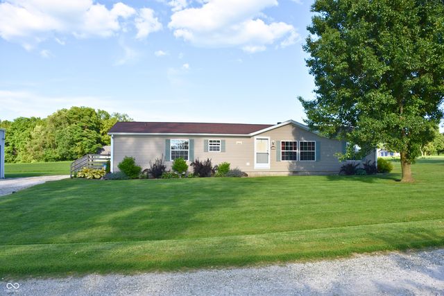 7495 Meadowview Lane, Martinsville, IN 46151