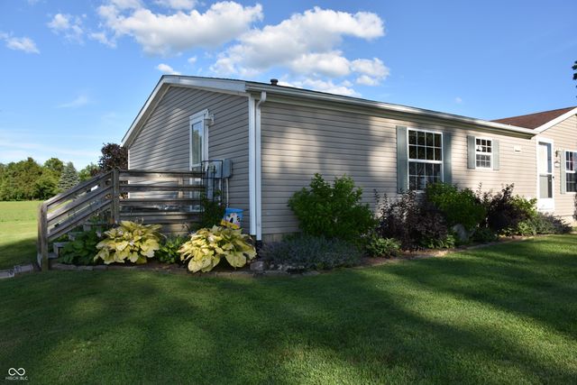 7495 Meadowview Lane, Martinsville, IN 46151