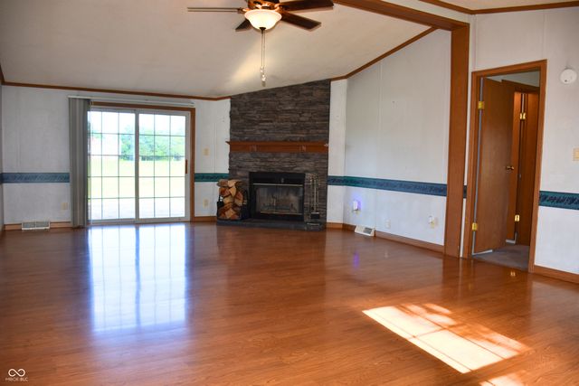7495 Meadowview Lane, Martinsville, IN 46151