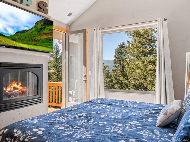 6913 Granite Crag Cir, Evergreen, CO 80439