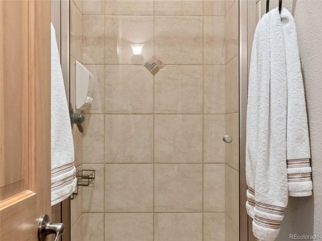 6913 Granite Crag Cir, Evergreen, CO 80439