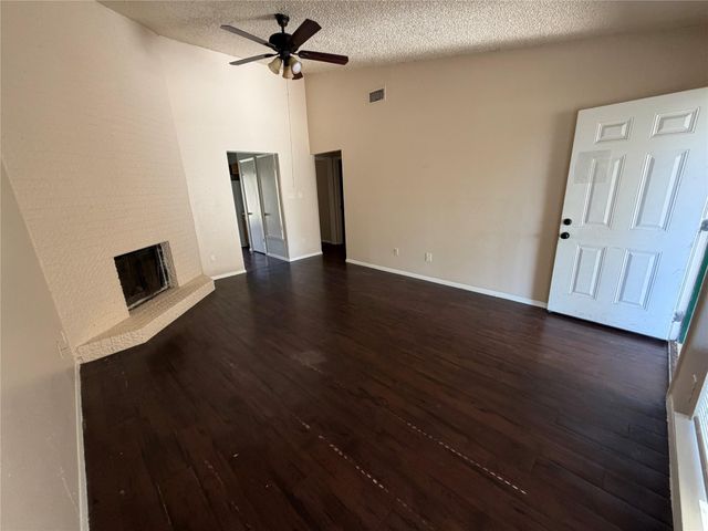 4702 Rocking Chair RD, Austin, TX 78744