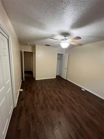 4702 Rocking Chair RD, Austin, TX 78744