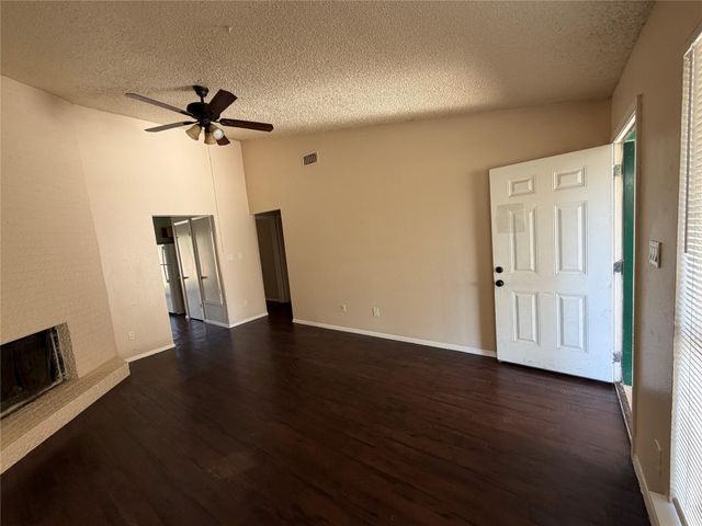 4702 Rocking Chair RD, Austin, TX 78744