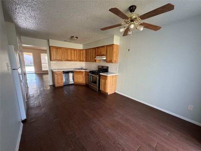 4702 Rocking Chair RD, Austin, TX 78744