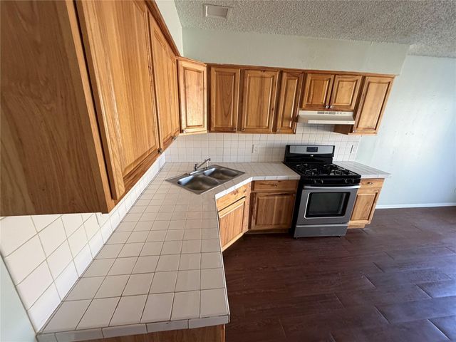 4702 Rocking Chair RD, Austin, TX 78744