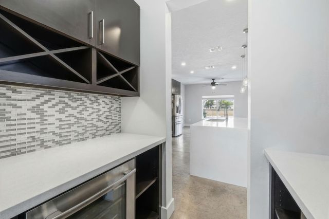 4203 Majestic Drive, Baytown, TX 77523