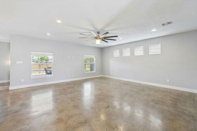 4203 Majestic Drive, Baytown, TX 77523