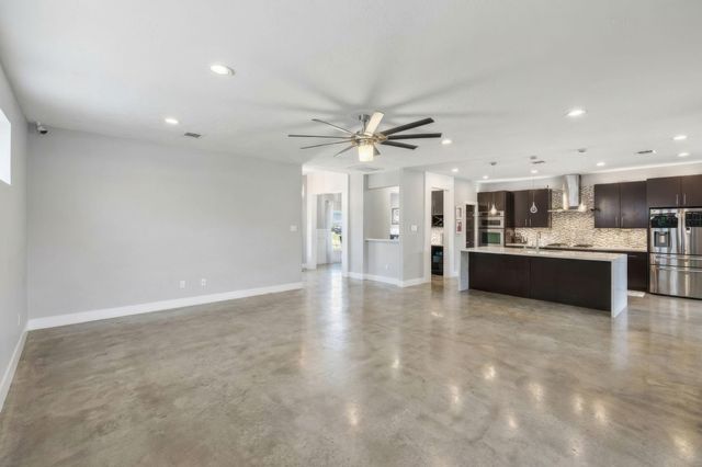 4203 Majestic Drive, Baytown, TX 77523