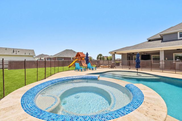 4203 Majestic Drive, Baytown, TX 77523