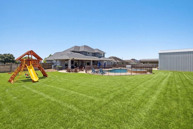 4203 Majestic Drive, Baytown, TX 77523