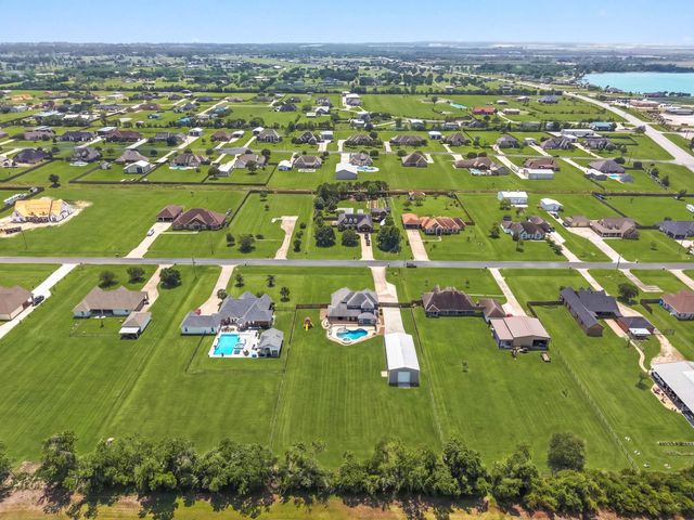 4203 Majestic Drive, Baytown, TX 77523