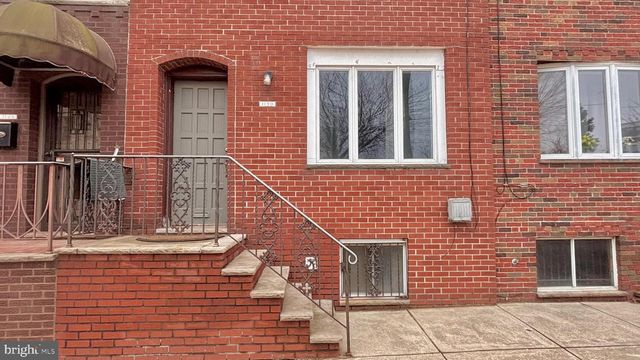 1130 JACKSON ST, Philadelphia, PA 19148