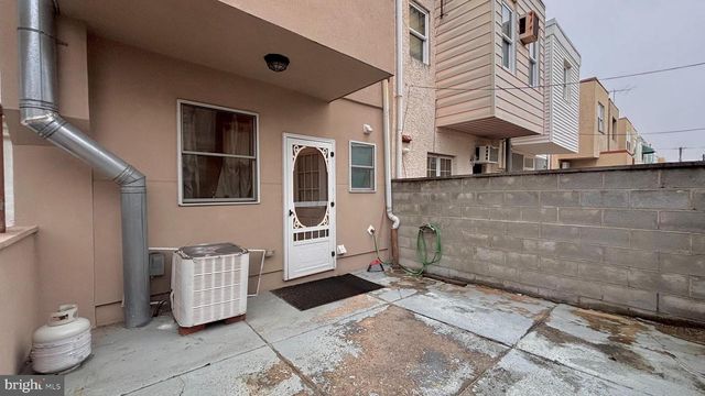 1130 JACKSON ST, Philadelphia, PA 19148