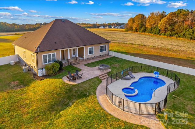 2655 Umberger Road, Cleveland, NC 27013