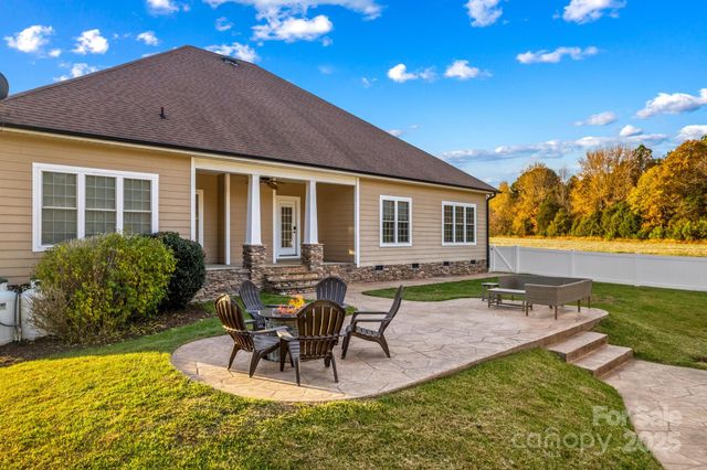 2655 Umberger Road, Cleveland, NC 27013