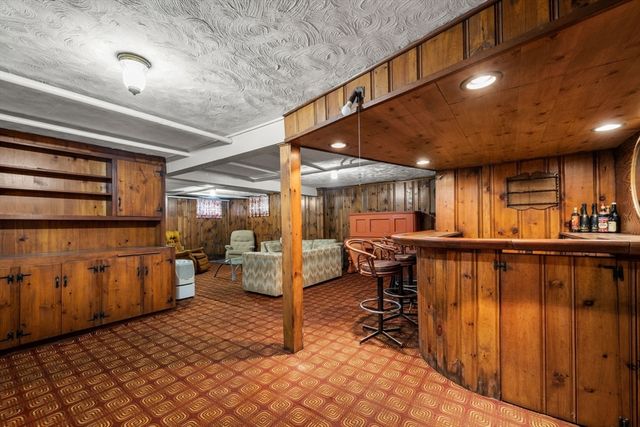 130 Fairway Rd, Brookline, MA 02467