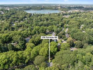 130 Fairway Rd, Brookline, MA 02467