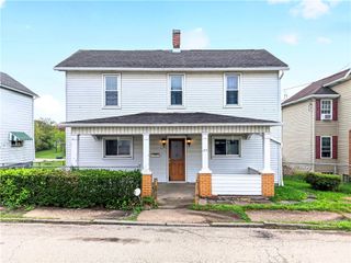 147 Morewood St, Mt Pleasant Boro, PA 15666