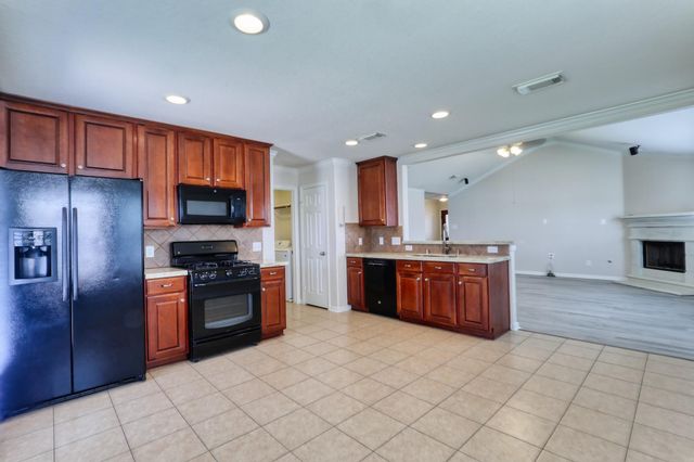 21518 Mt Elbrus Way, Katy, TX 77449