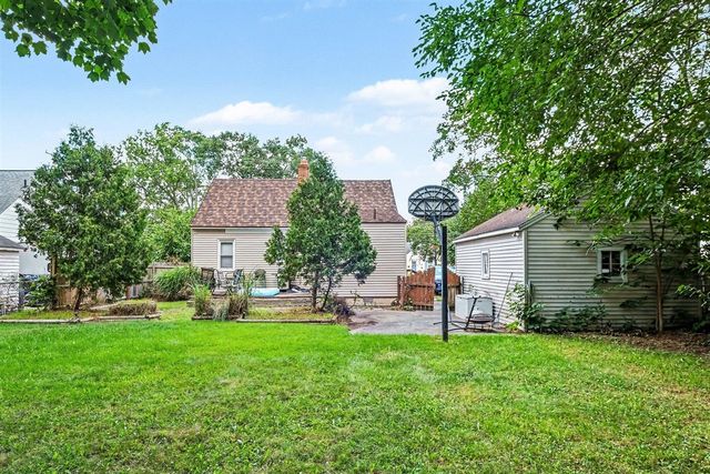 900 SW 40th Street, Wyoming, MI 49509