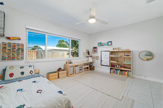 6705 E Westwood Boulevard, Fort Lauderdale, FL 33321