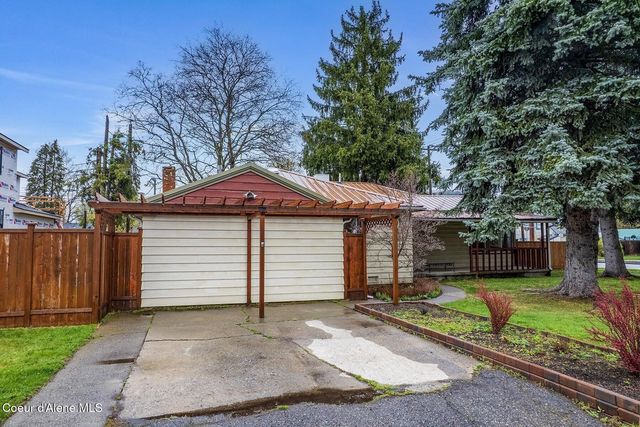 1421 E St Maries Ave, Coeur D'alene, ID 83814