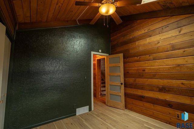 2320 S Southeastern Ave Avenue, Sioux Falls, SD 57103