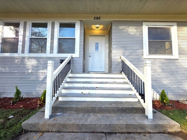 286 Hamilton Avenue, Elgin, IL 60123