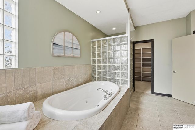 1119 Ponderosa Drive, Fremont, NE 68025