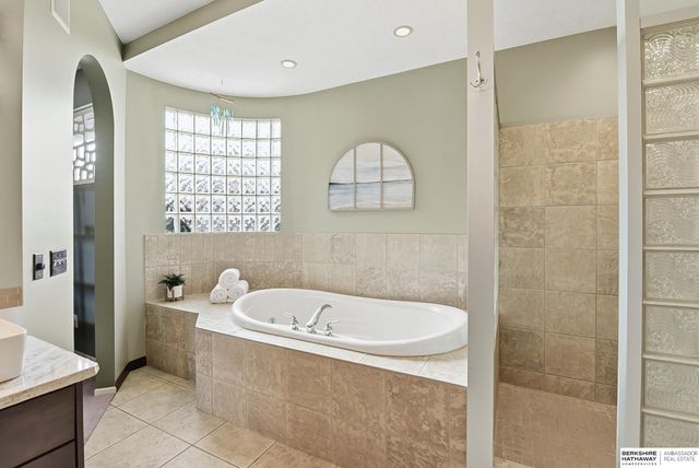 1119 Ponderosa Drive, Fremont, NE 68025